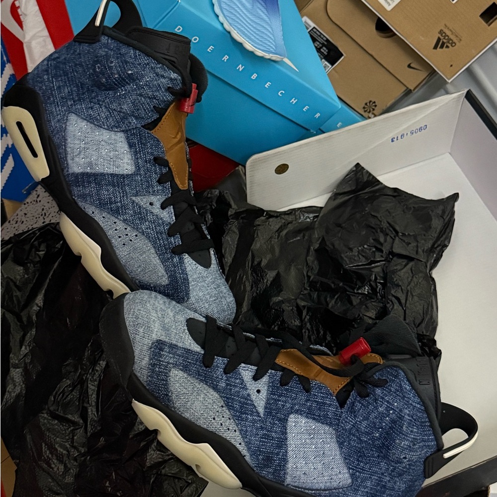 Jordan Retro 6 Denim NEW DS SIZE8 - Picture 4 of 5